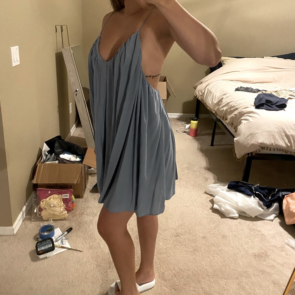 Miss guided - open back shift dress dusty blue